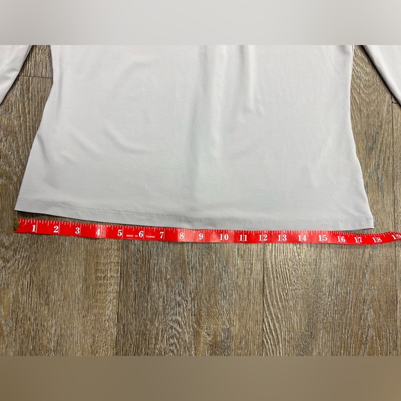 EUC Aritzia Babaton I-OI top, sz M - Picture 5 of 8